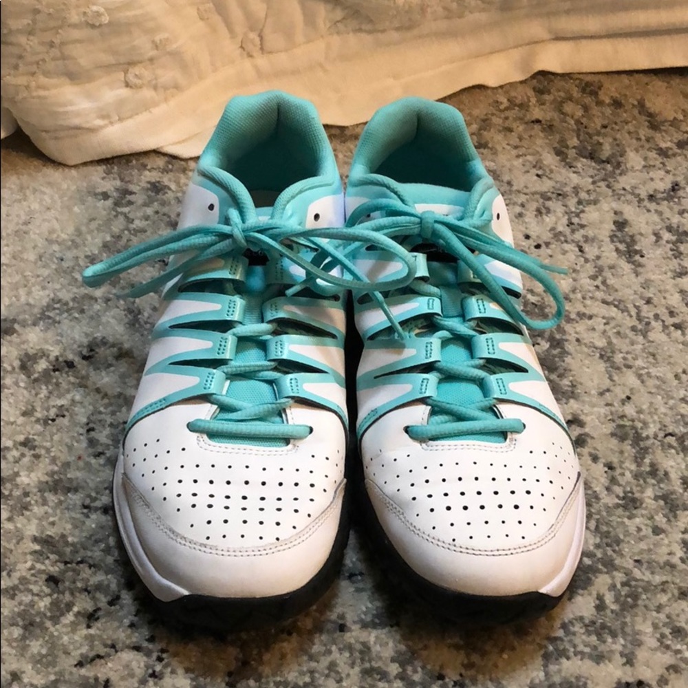 Nike Vapor Court Women’s Tennis Shoe